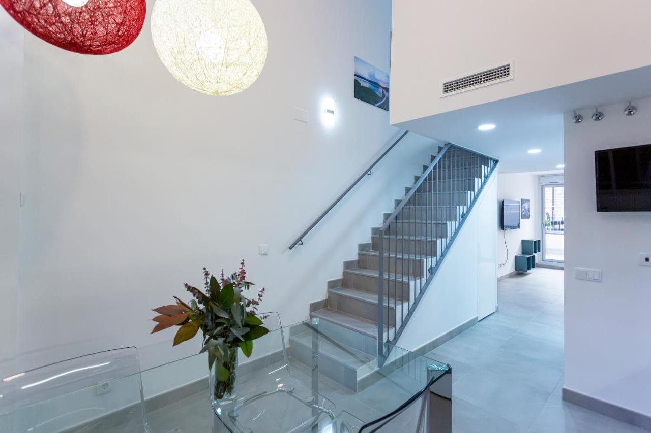 הוספיטלט דה יוברגאט 8 Lacus Duplex מראה חיצוני תמונה