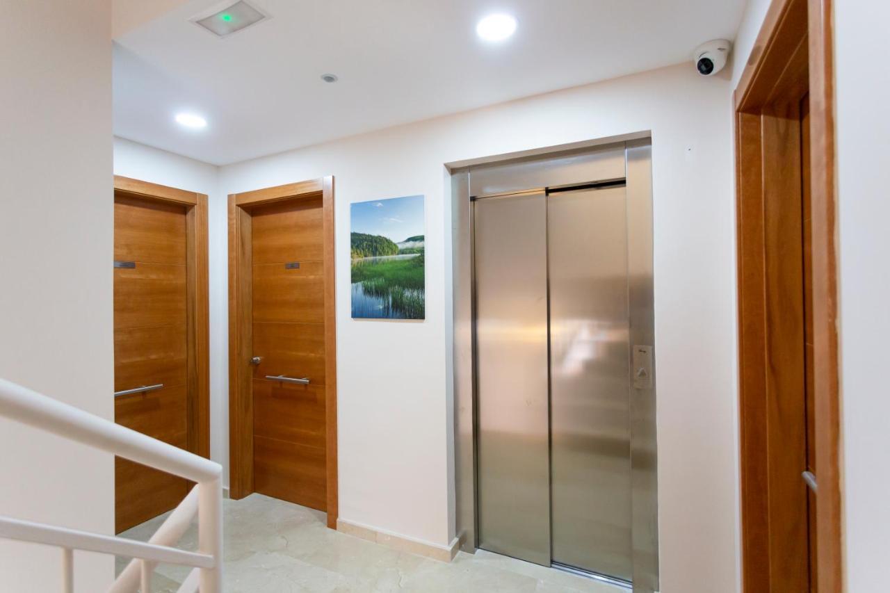הוספיטלט דה יוברגאט 8 Lacus Duplex מראה חיצוני תמונה